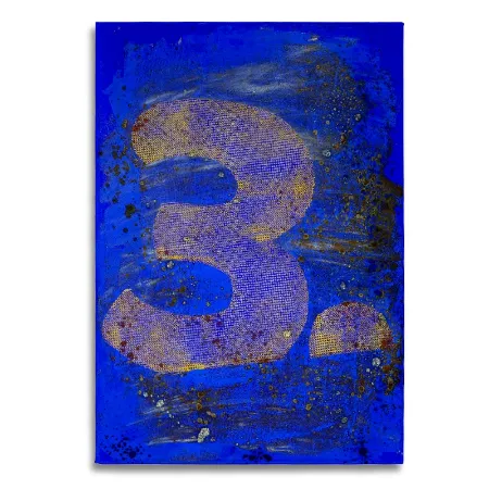 Leinwand im Format 55 x 80 cm mit aktivierter Acryloxydmischung und leuchtend blauer und gelber Acrylfarbe. In die Fläche ist die Zahl Zwei durch ein Raster gespachtelt.